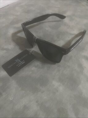 Mortal Kombat 2 2026 Sunglasses Johnny Cage Uncaged Fury Movie Promo w Tag NEW